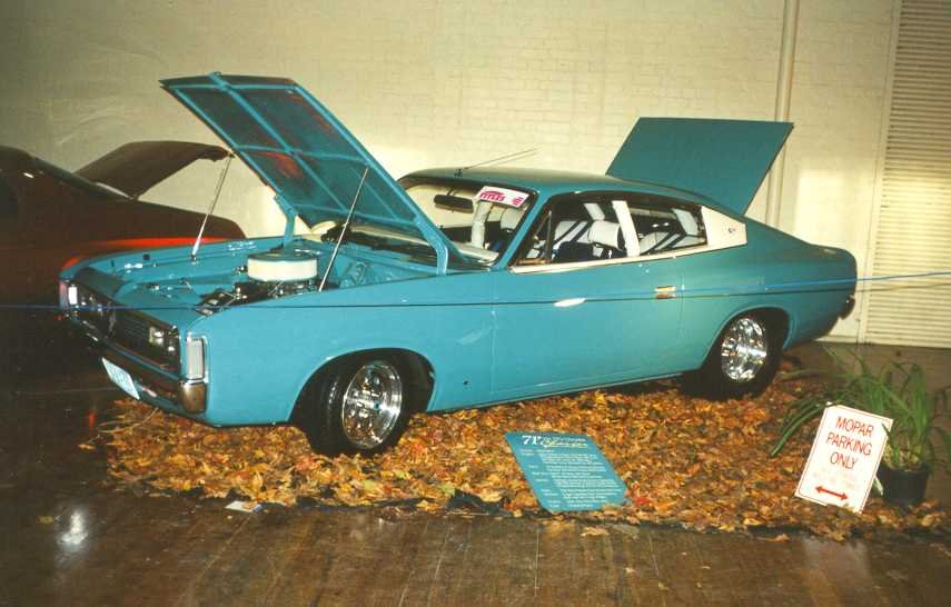1971_Chrysler_Charger2.jpg